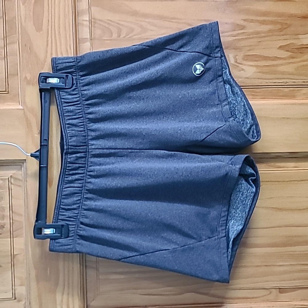 Alpha Forward Venture Shorts